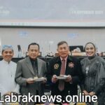 Mantan Bupati Karawang, H.Ade Swara, S.H. M.H, Apresiasi dan Bangga Atas Perkembangan Kabupaten Karawang