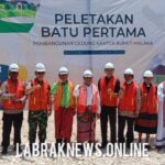 Peringati HKP bupati Simon Filosofikan sesuatu untuk dikenang