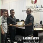 Ir.Tedy Luthfiana Datangi Bawaslu Kabupaten Karawang, Adukan Proses Rekapitulasi Penghitungan Suara di Tingkat Kecamatan Lemah Abang Wadas