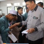 Unsika Melalui UPZ DKM Al-Khoir Bagikan Zakat Kepada 200 Penerima Manfaat