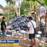 Limbah Bahan Berbahaya dan Beracun (B3), Diduga Milik RS Bayukarta, Dibuang di Lokasi Langganan Banjir Desa Karanglinggar