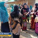 Kunjungan PKK Kabupaten Karawang Bersama Dinsos P3A, Dalam Rangka Program P2WKSS