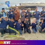 Karang Taruna Kreatif Bersinergi Desa Pasirjaya Rayakan Anniversary Dengan Aksi Bersih Bersih di Pantai Tanjung Baru